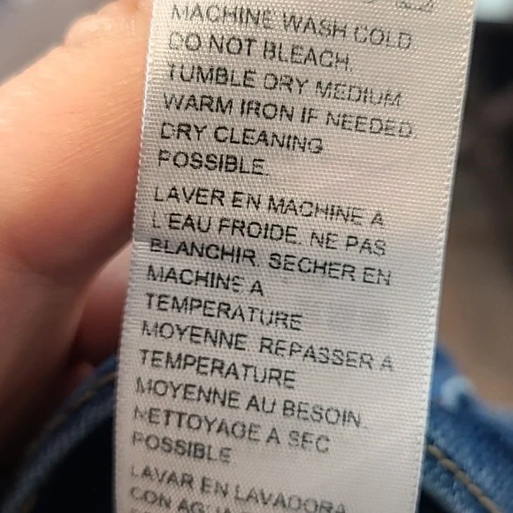 Levi's Women's Ribcage High Rise Jeans - Blue - Picture 12 of 12